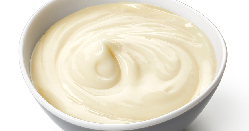 Vanilla pudding in a bowl